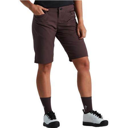 WOMENS TRAIL SHORT WITH LINER